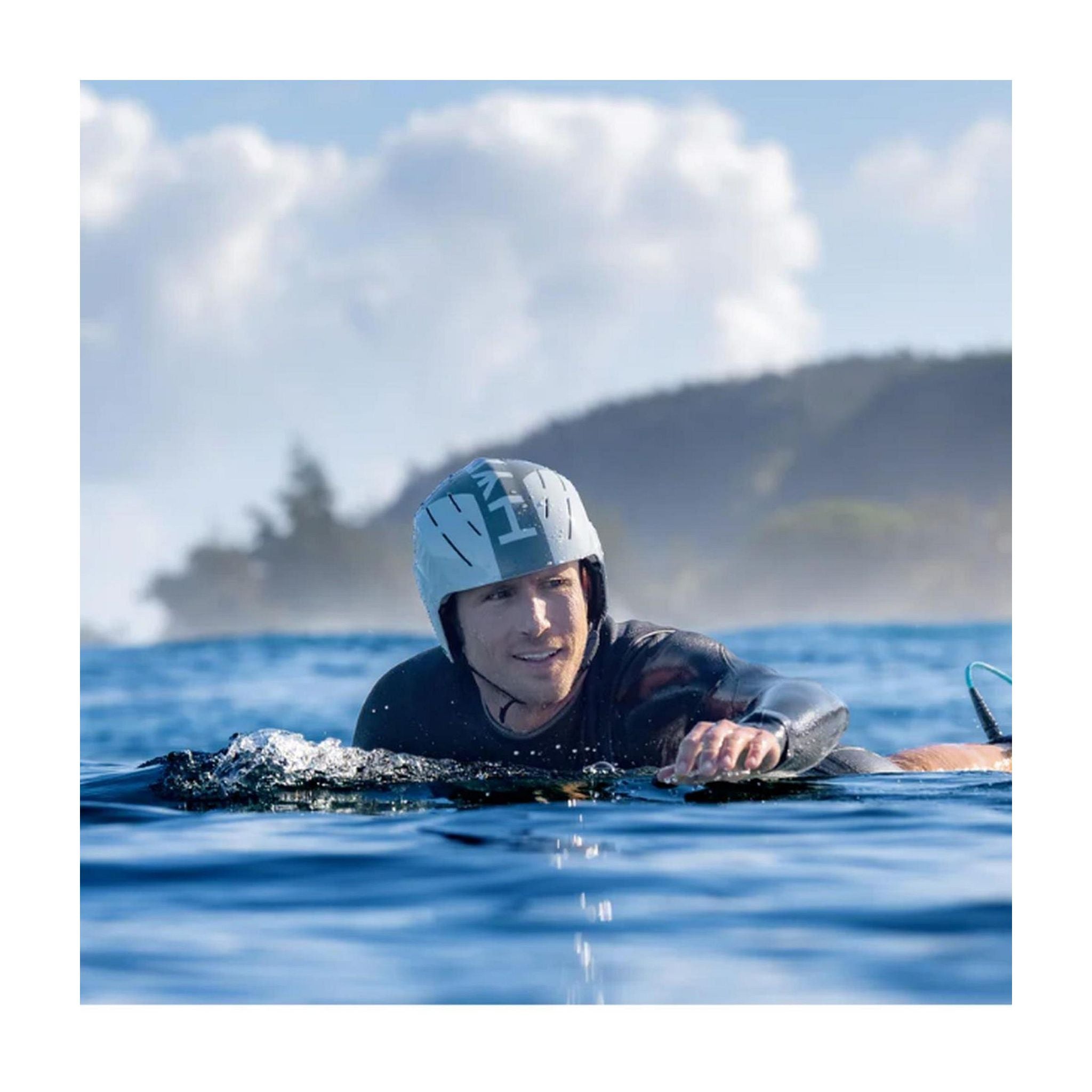 HYDA Coanda Fusion Wassersport Helm Stealth