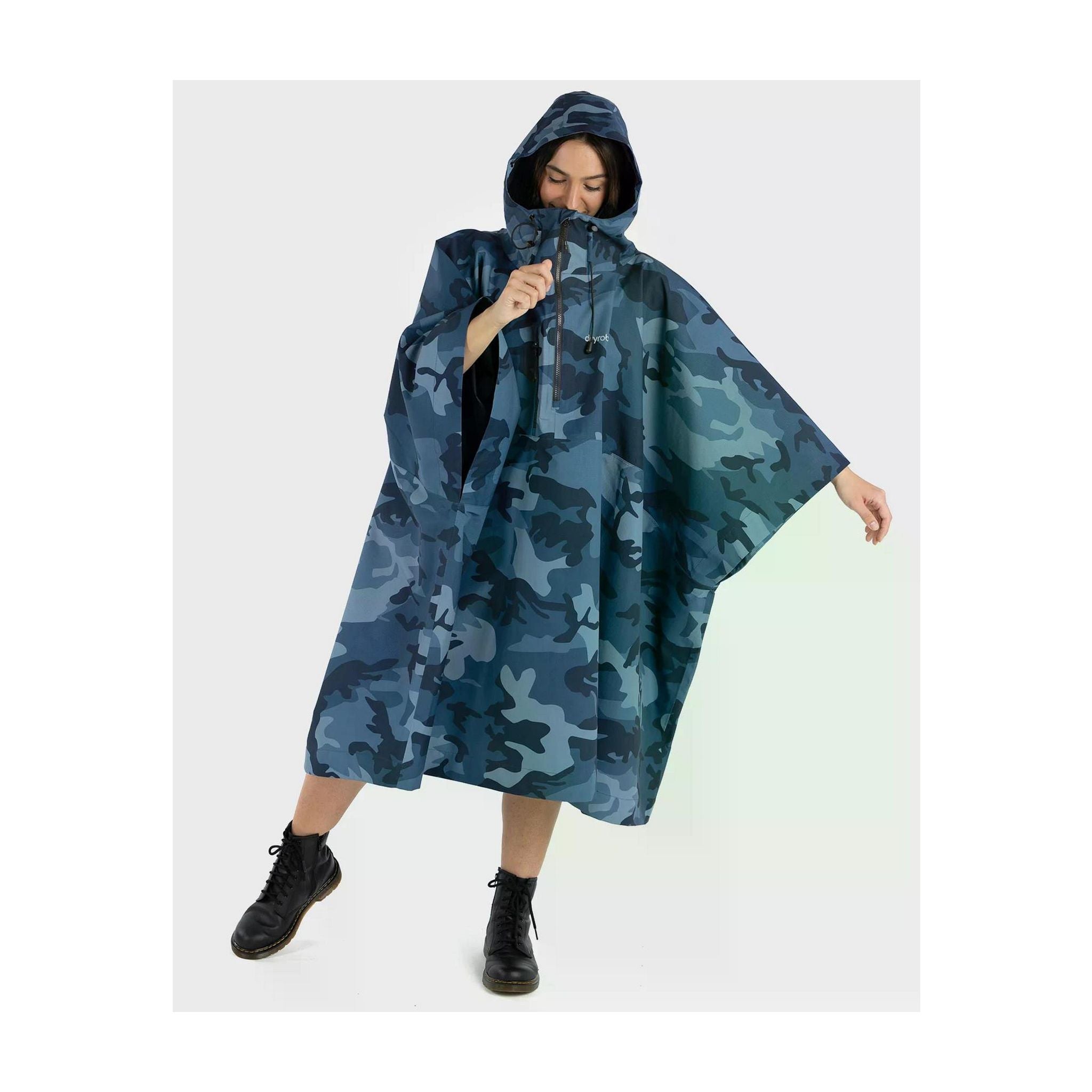 DRYROBE waterproof rain poncho